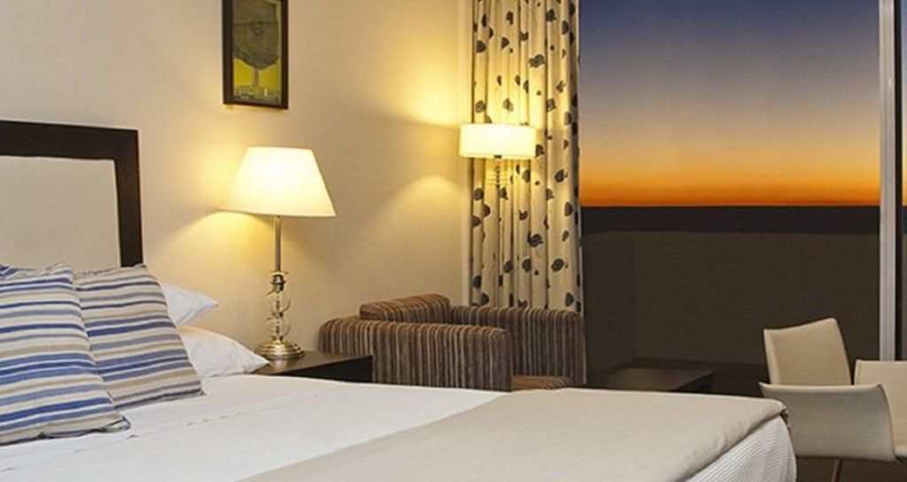 Hotel Peninsula Valdes Puerto Madryn Buitenkant foto