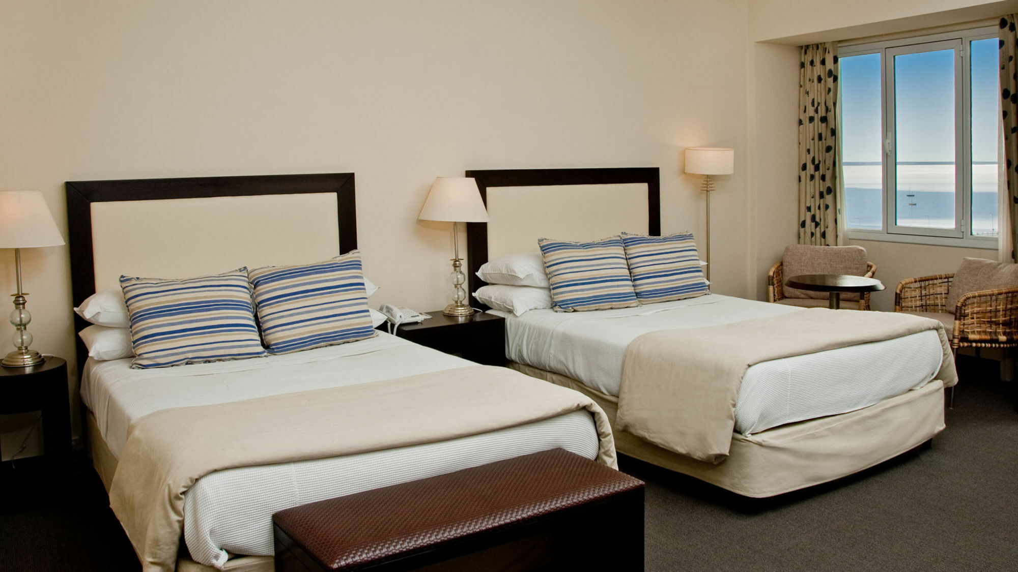 Hotel Peninsula Valdes Puerto Madryn Buitenkant foto