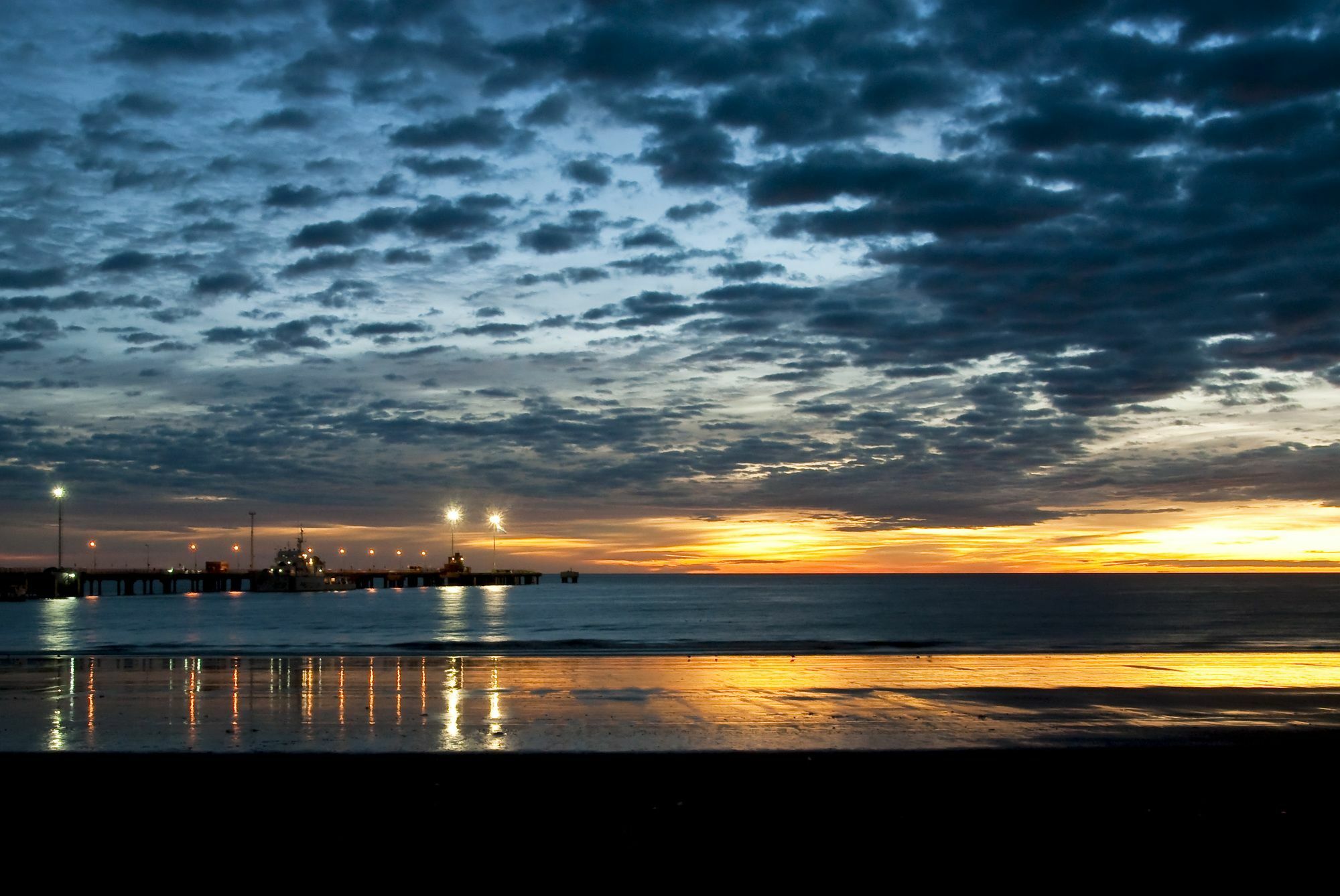 Hotel Peninsula Valdes Puerto Madryn Buitenkant foto